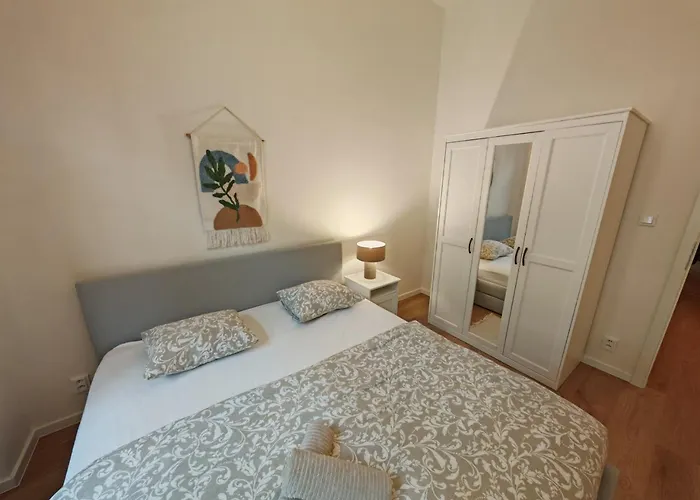 Modern 1br In Trendy Zizkov