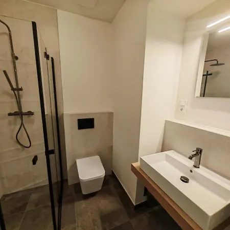 Modern 1br In Trendy Zizkov *